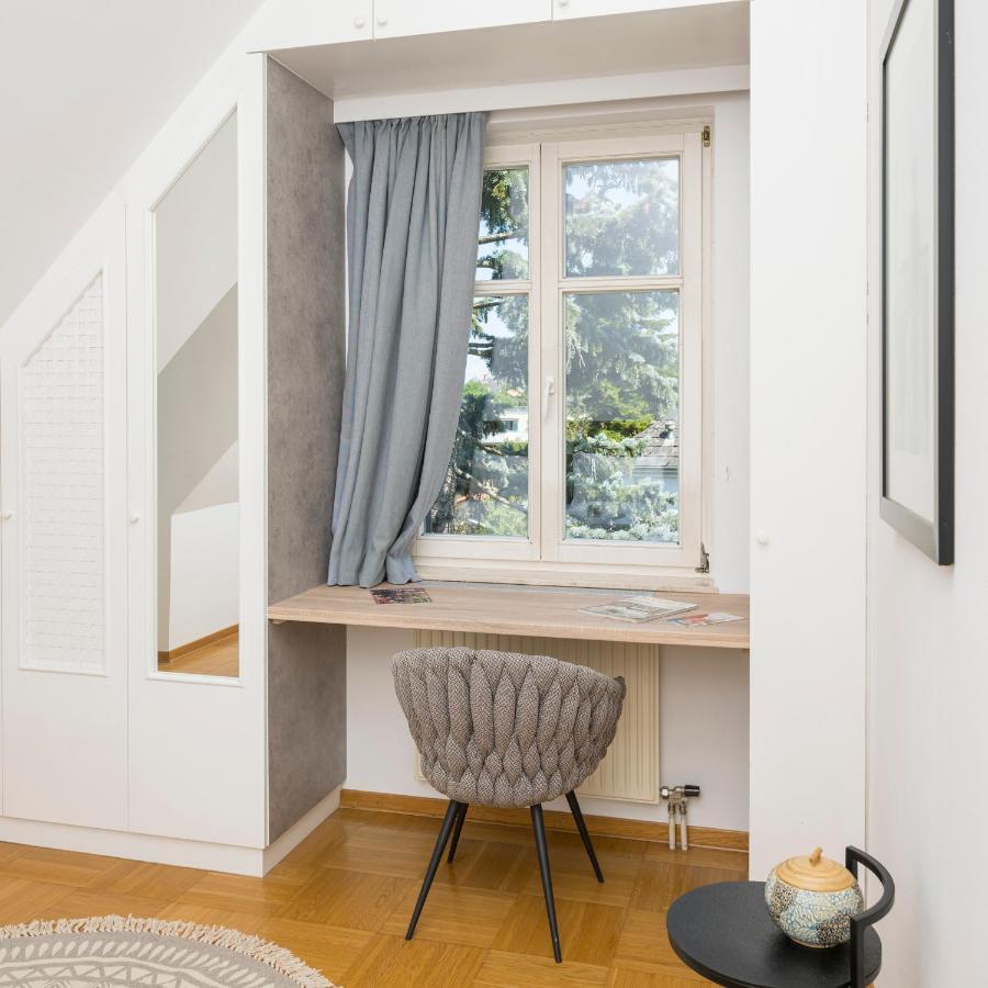 Apartment Terrace Lounge Ober St Veit Vienna